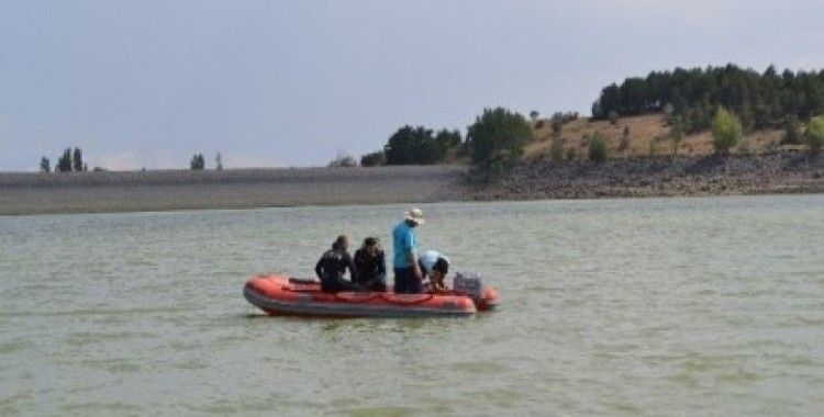 Barajda kaybolan Müezzin'in cansız bedenine ulaşıldı