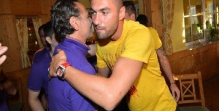 Galatasaray'dan Prandelli'ye doğum günü kutlaması