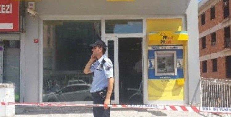 Silahlı ve 'güneş gözlüklü' PTT soygunu