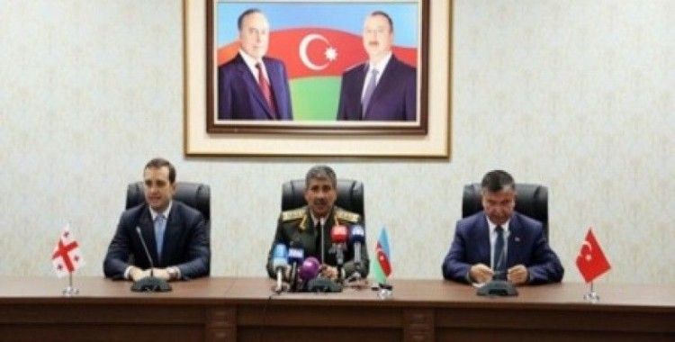 Türkiye, Azerbaycan, Gürcistan Savunma Bakanları Nahcivan'da bir araya geldi
