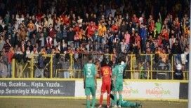 Taraftarlar, kombine biletleri pahalı buldu