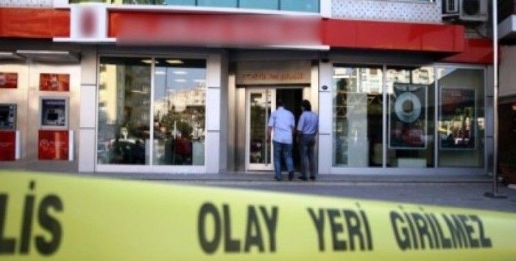 İzmir'de pompalı tüfekle banka soygunu