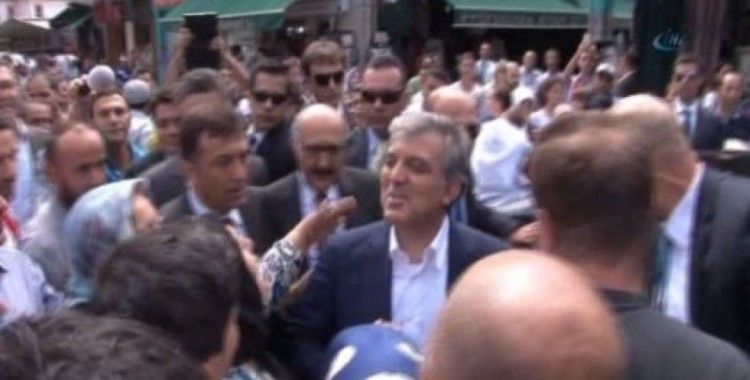 Abdullah Gül, Necmettin Erbakan'ın mezarını ziyaret etti