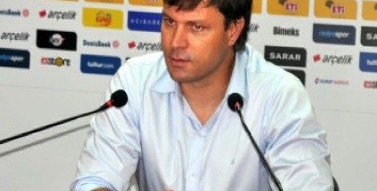 Eskişehirspor, evinde ağırladığı Torku Konyaspor’u 2-1 mağlup etti