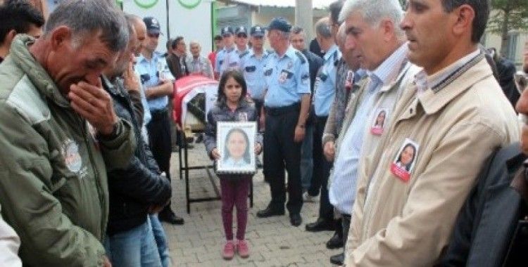 Kazada hayatını kaybeden kadın polis toprağa verildi