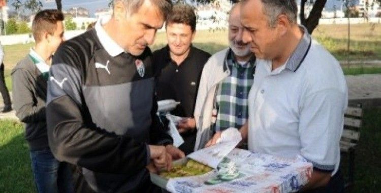 Bursaspor'da Beşiktaş maçı hazırlıkları sürüyor
