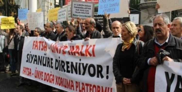 Taksim'de Fatsa için siyanür eylemi