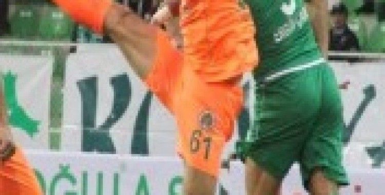 Giresunspor, kendi sahasında Albimo Alanyaspor’a 2-1 mağlup oldu