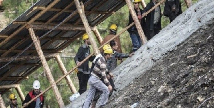 Bakü'deki cumhuriyet resepsiyonunda Ermenek'teki madenciler unutulmadı