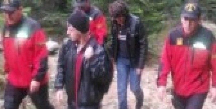 Uludağ'da kaybolan gençleri jandarma kurtardı