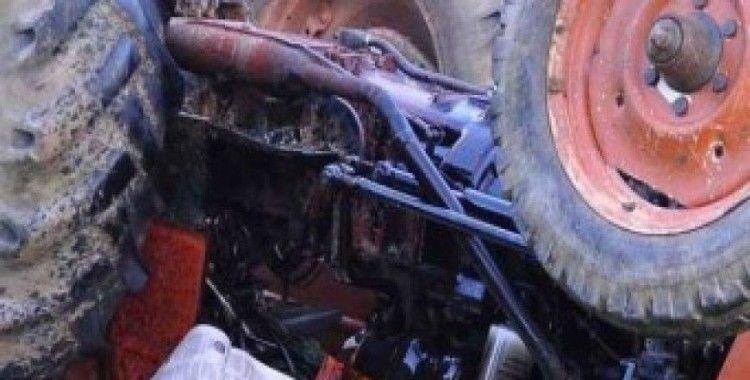 Elazığ'da traktör devrildi, 5 yaralı