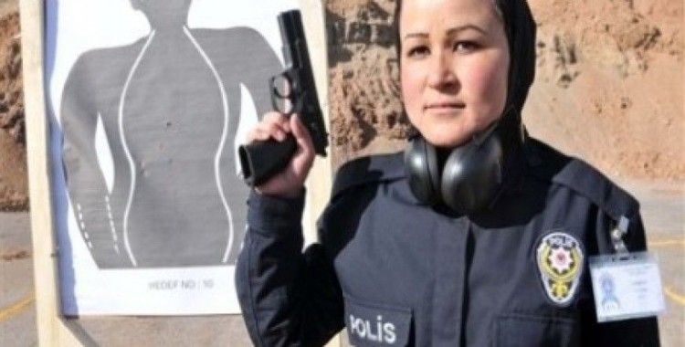Afgan kadın polislerin Sivas taki eğitimleri başladı