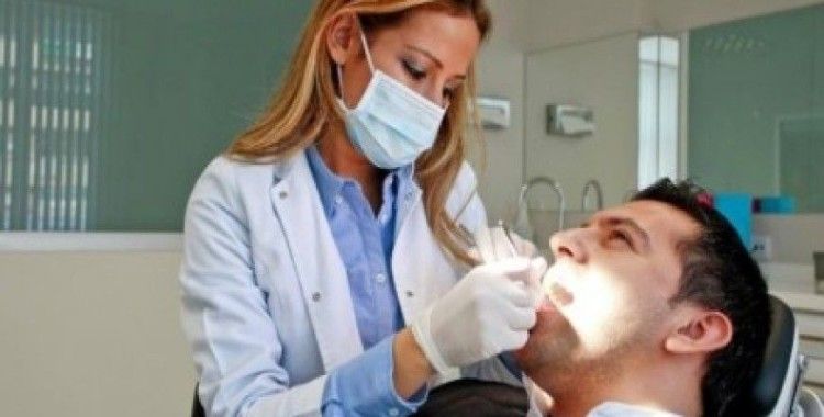 Sağlıklı dişlerin düşmanı diş taşı