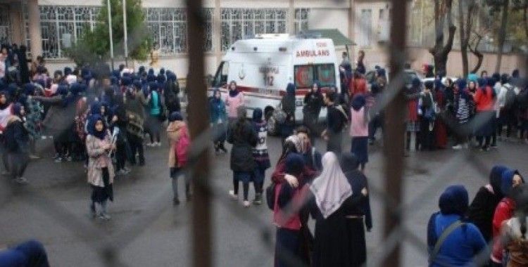 Gaziantep te bir okulda yangın paniği yaşandı