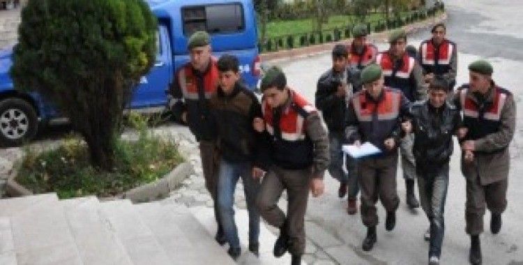 Akşehir de hayvan hırsızlığı yapan dört kişi yakalandı