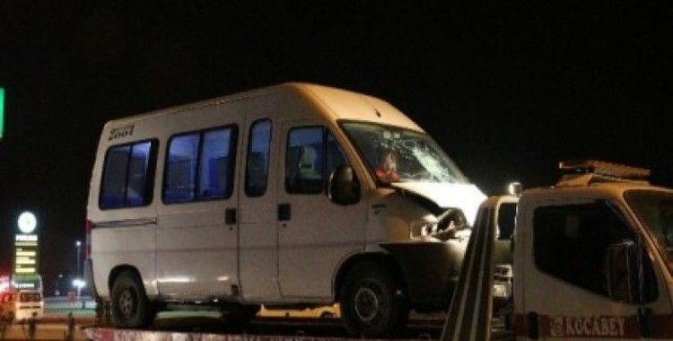Denizli'de iki minibüs çarpıştı: 7 yaralı
