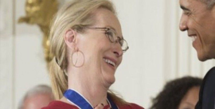 Obama, ABD li oyuncu Meryl Streep e aşık olduğunu söyledi