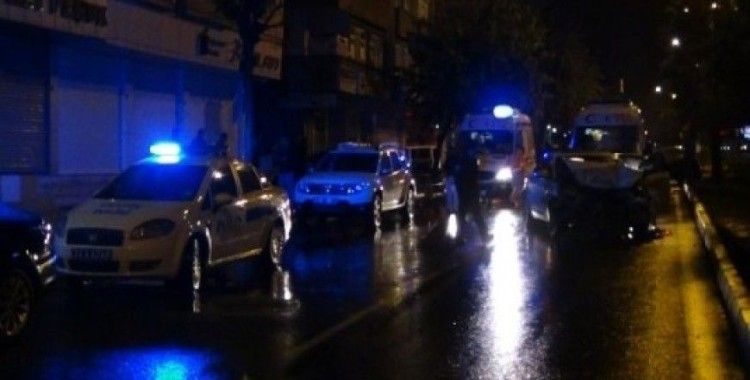 Diyarbakır da trafik kazası 2 si ağır 7 yaralı