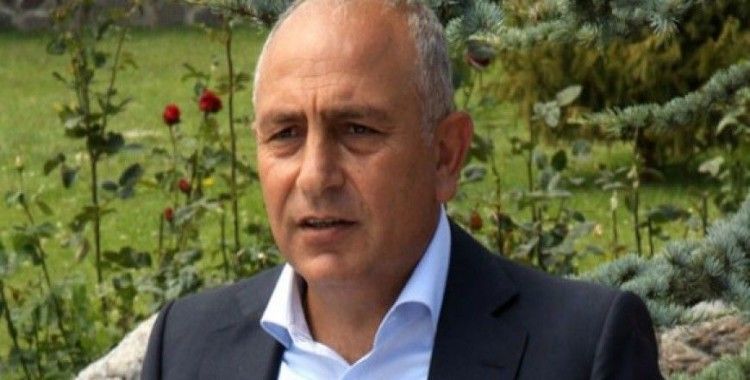 Hurma'dan Mehmet Topuz'a övgü