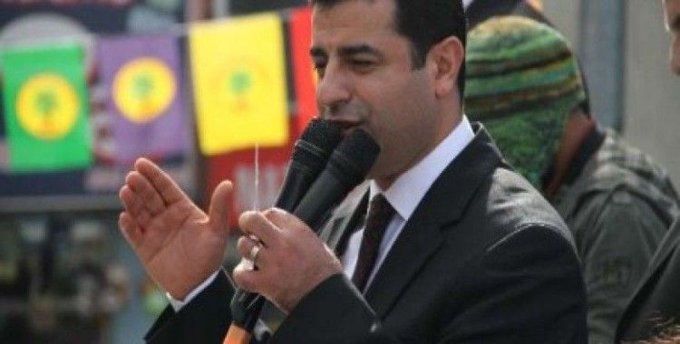 Demirtaş, Mardin'de partisinin Olağan Kongresi'ne katıldı