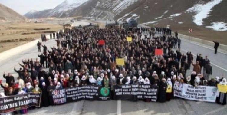 İran sınırında protesto
