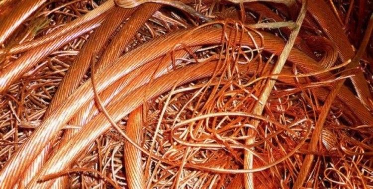 Bakır fiyatları hızla düşüyor