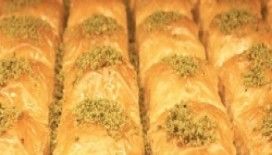 Rüyada baklava / baklavacı görmek ne demek ?