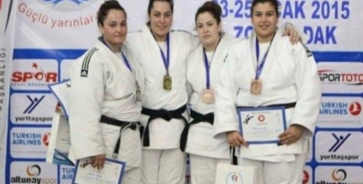 Judo takımı Zonguldak'tan 4 madalya ile döndü