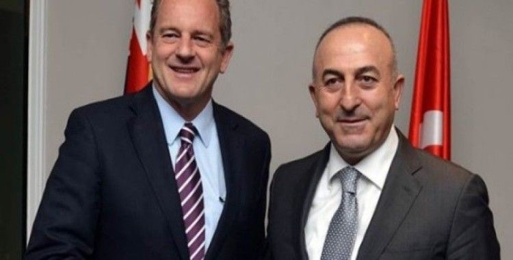 Bakan Çavuşoğlu, Yeni Zelanda Gazi İşleri Bakanı Foss ile görüştü