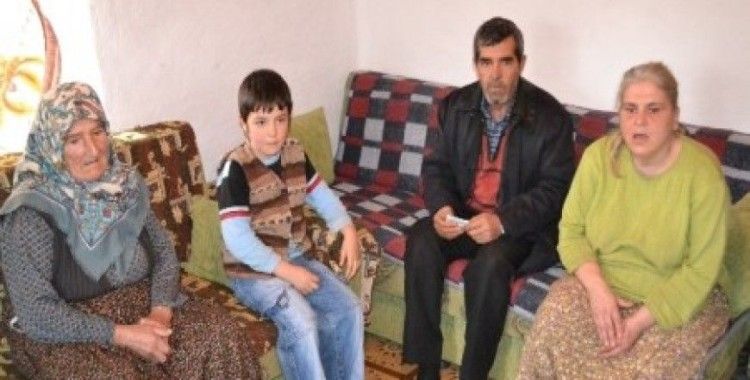 Karaca ailesi tek göz odada yaşam mücadelesi veriyor