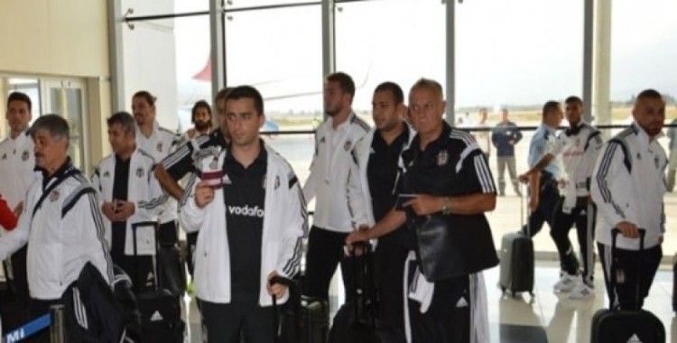 Beşiktaş, Lıverpool maçı öncesi revire döndü