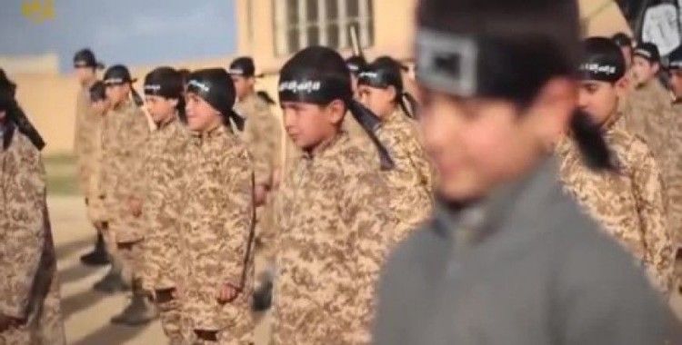 IŞİD çocukların eğitildiği kampın görüntülerini yayınladı