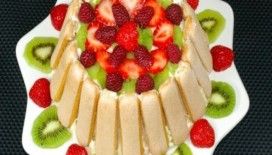 Meyveli şarlot tarifi