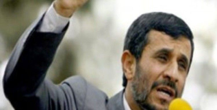 Ahmedinejad’a Bursa’da sevgi seli