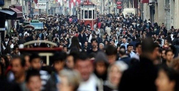 Türkiye'de işsizlik oranı yüzde 9,9 oldu video izle