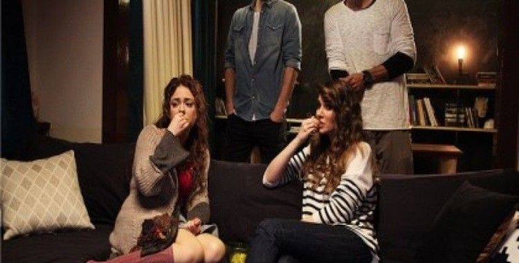Pazar akşamlarının yeni fenomeni Acil aşk aranıyor