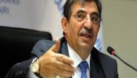 Bakan Güllüce'den, bakandan eşine vıp havuz haberine tepki