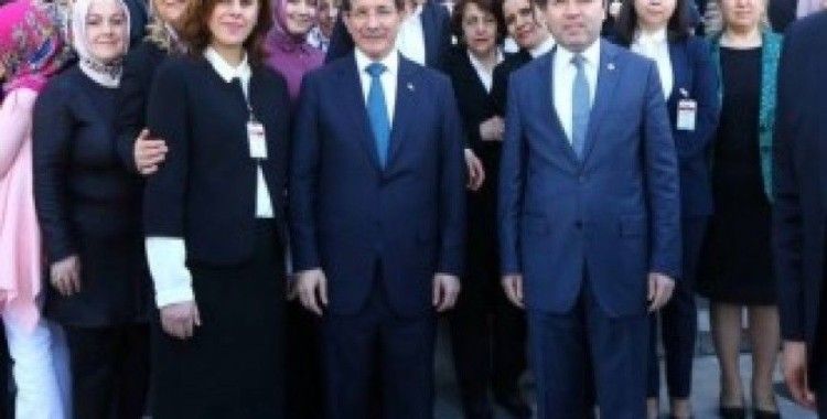 Başbakan Davutoğlu, 1 Mayıs’ta Bartın’da