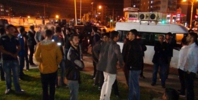 HDP'nin seçim aracı polis tarafından durduruldu