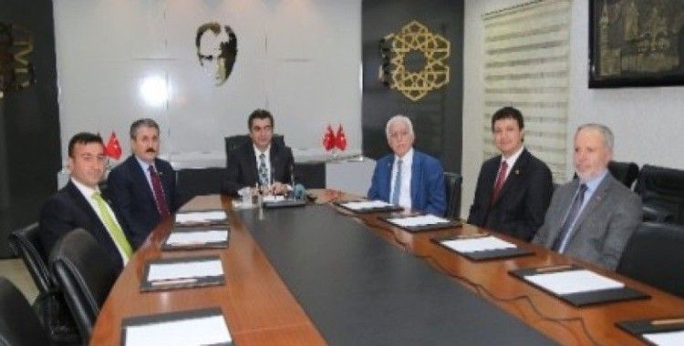 Kamalak ve BBP Genel Başkanı Destici, Vali Orhan Düzgün'ü ziyaret etti