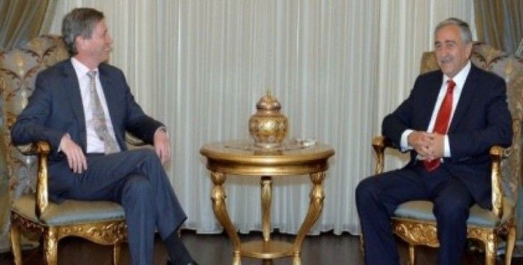 KKTC Cumhurbaşkanı Akıncı, İngiliz Yüksek Komiseri Todd ile görüştü