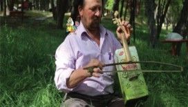 Tenekeden keman yaptı - İlginç Foto