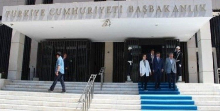 İzmir Başbakanlık ofisi Ankara ofisi gibi tasarlandı