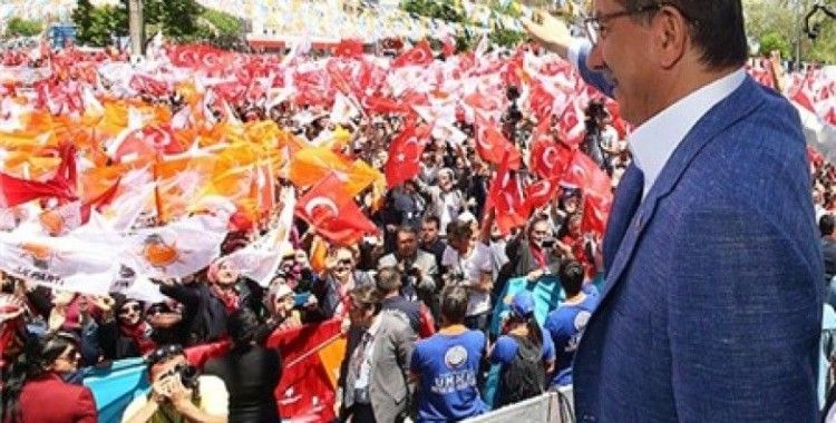 Başbakan Davutoğlu Tunceli'de
