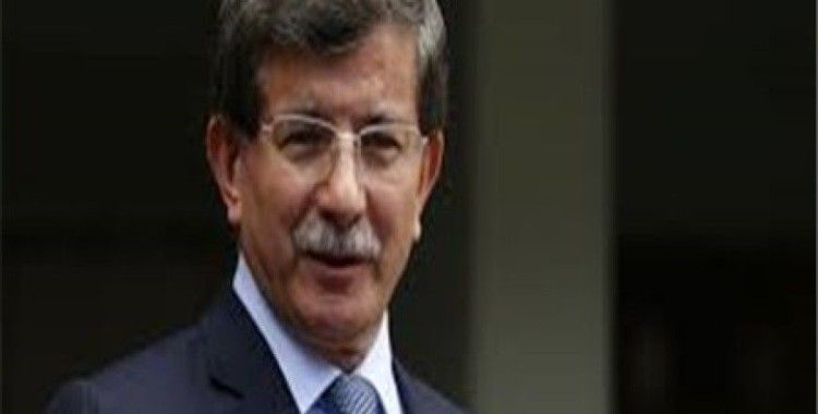 Başbakan Davutoğlu Elazığ'a indi