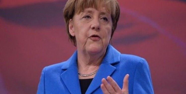 Merkel'in telefonunun dinlenmesine ilişkin soruşturma kapandı