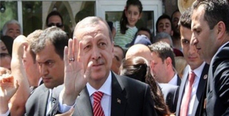 Cumhurbaşkanı Erdoğan cuma namazını Sarıyer’de kıldı