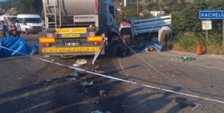 Manisa’da korkunç kaza: 15 ölü !