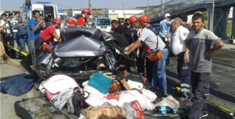 Bursa’da zincirleme kaza dehşeti, 2 ölü
