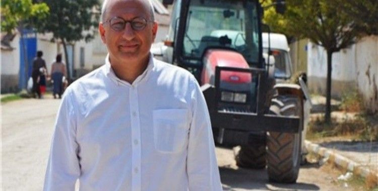 CHP'li Çakırözer çiftçilerin sorunlarını dinledi